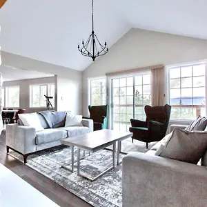 Apartment Stunning With Amazing Views Near The, Victoria